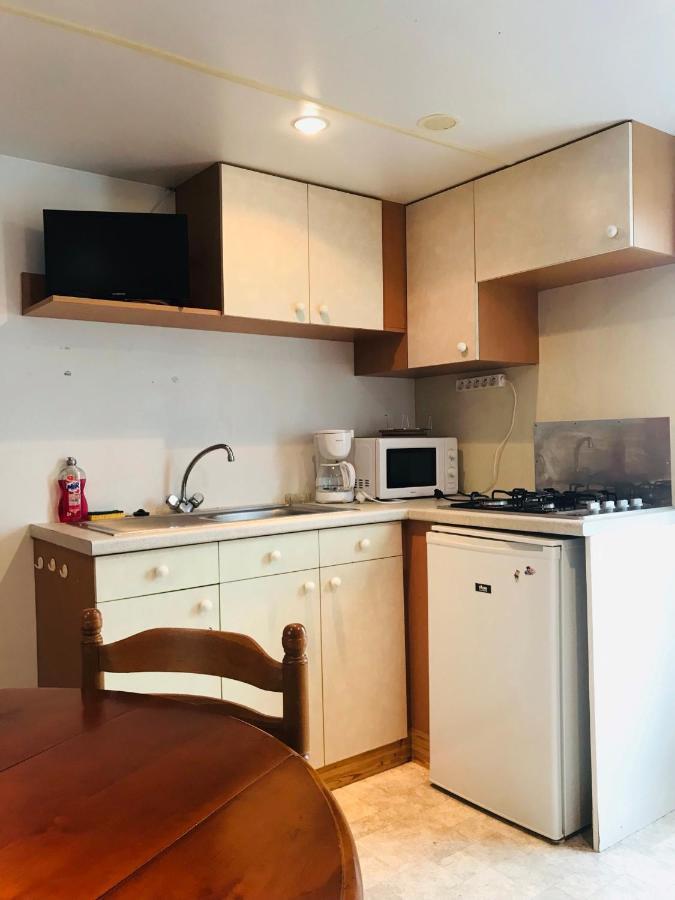 Mobil'Home Dans Camping Bec-de-Mortagne Ngoại thất bức ảnh